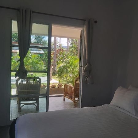 Nice Home Stay At Samroiyod Baanphakrimlay المظهر الخارجي الصورة